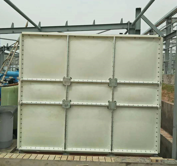 玻璃鋼水箱是怎樣組成的