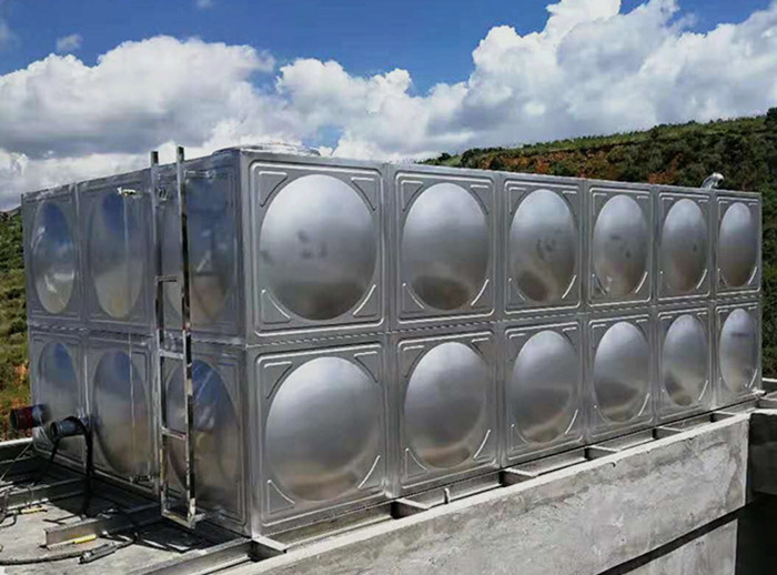 長(zhǎng)期使用不銹鋼水箱時(shí)應(yīng)該注意哪些？