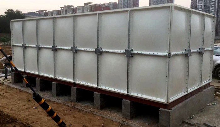 玻璃鋼水箱漏水原因及解決方案