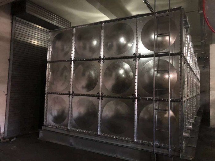 為什么鍍鋅水箱內出現青苔呢？