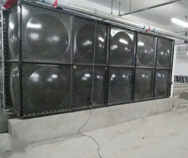 搪瓷鋼板水箱作為消防水箱受到人們重視