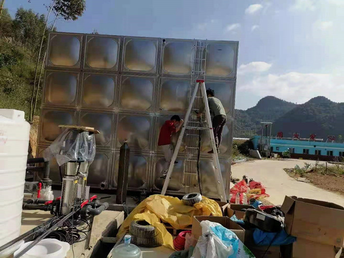 不銹鋼水箱焊接結(jié)構(gòu)設(shè)計(jì)時(shí)需要遵循的原則