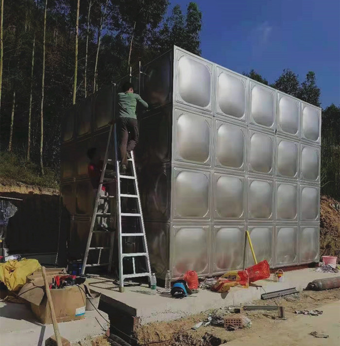 不銹鋼水箱焊接結(jié)構(gòu)設(shè)計(jì)時(shí)需要遵循的原則