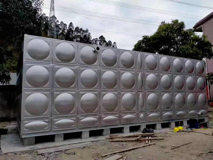 安裝了不銹鋼水箱，如何使用和維護(hù)?