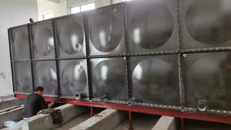 長治市24立方搪瓷消防水箱